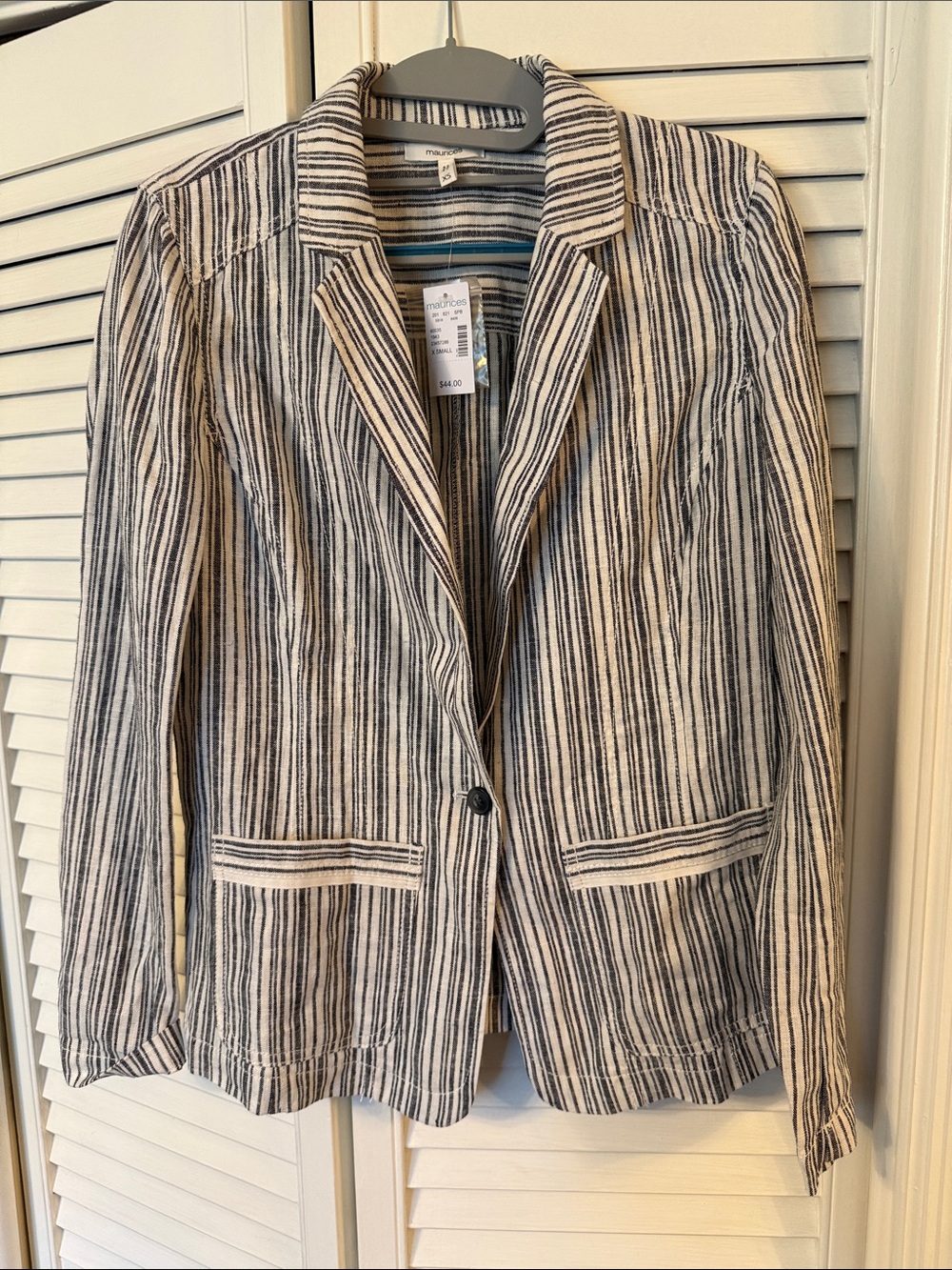 Maurices Black & Cream Striped Notch-Lapel Blazer